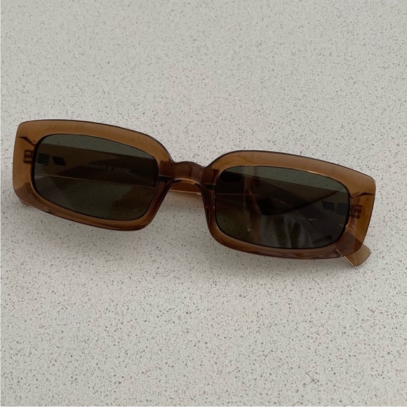 Le specs dynamite tabacco brown sunglasses - Picture 2 of 7